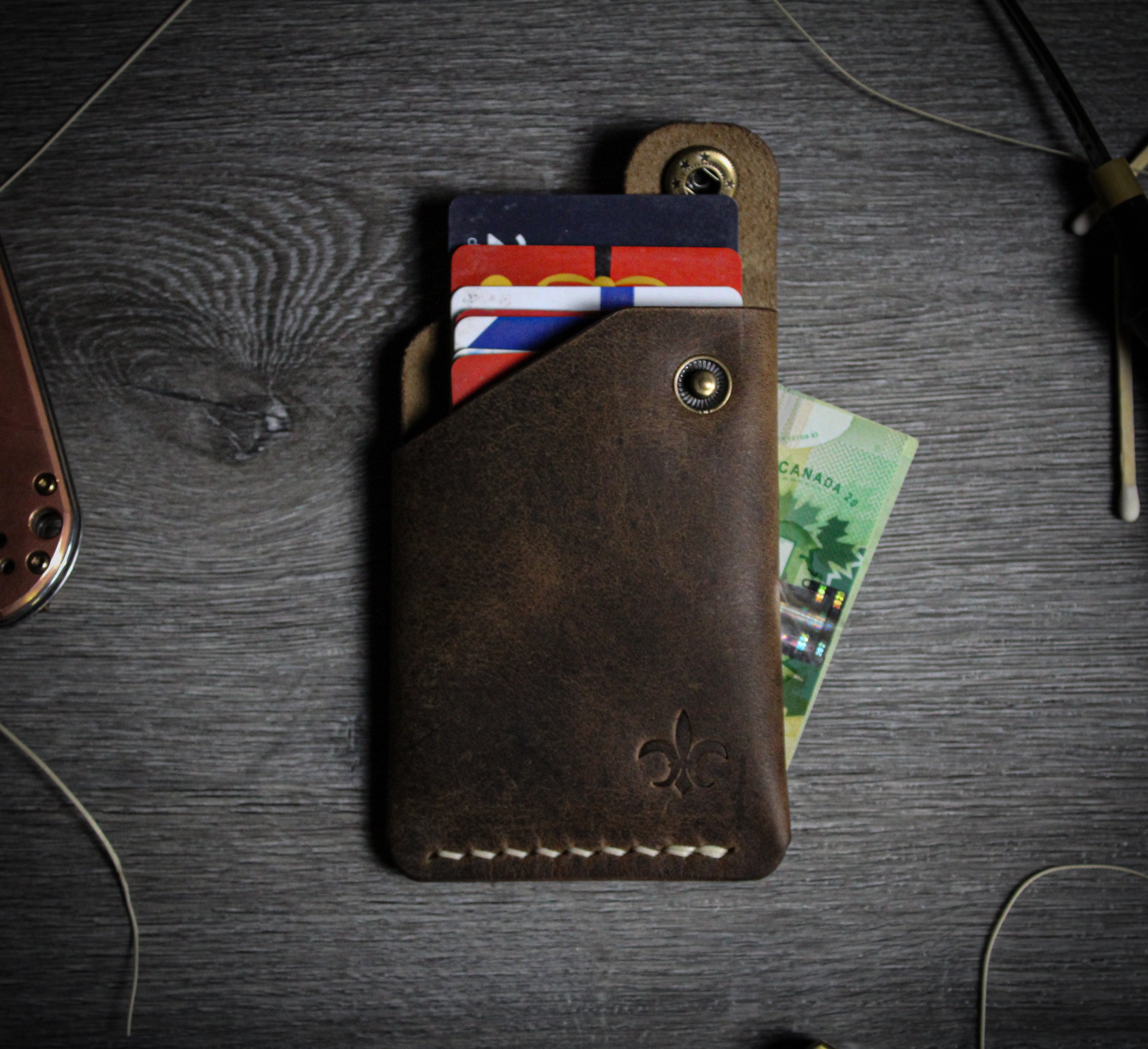 The Nexus. The perfect minimalist leather wallet. – Sons Of Patina